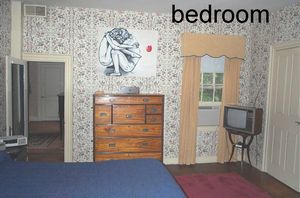 gal/House Tour - Colton-Gooch House/tn_DCP_0775.jpg